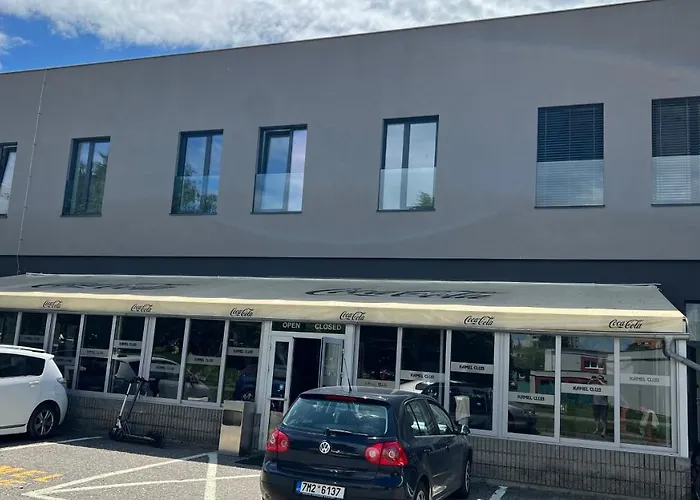 Kamel Club Restaurace A Penzion